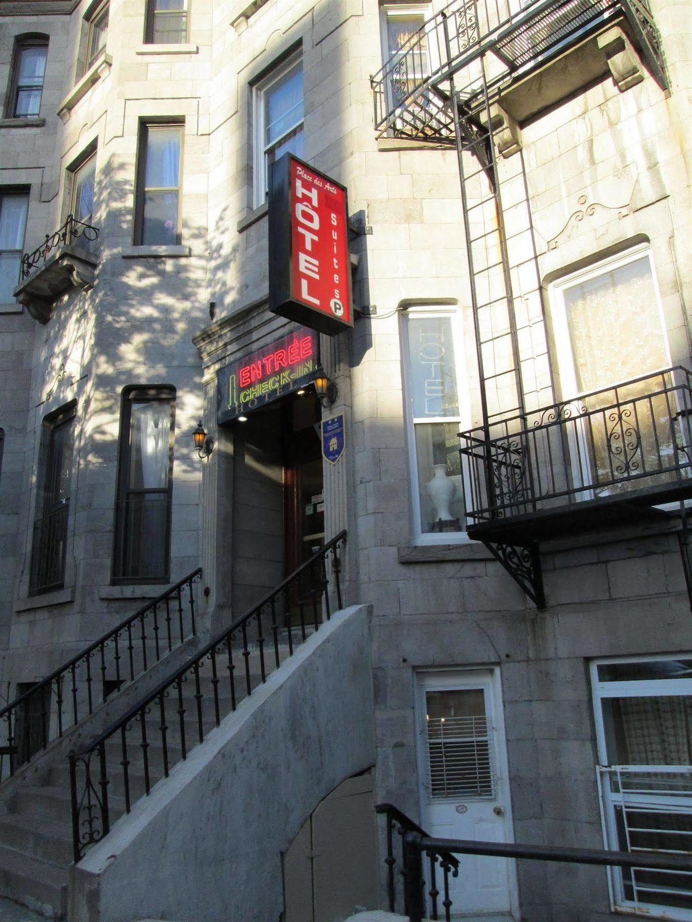 Hotel & Suites Place Des Arts Montreal Zewnętrze zdjęcie